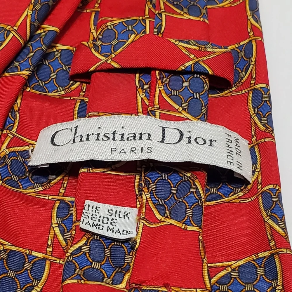 Dior Red Geometric Pattern Men's Silk Neck Tie Made in France 59x3.75" - Picture 4 of 6